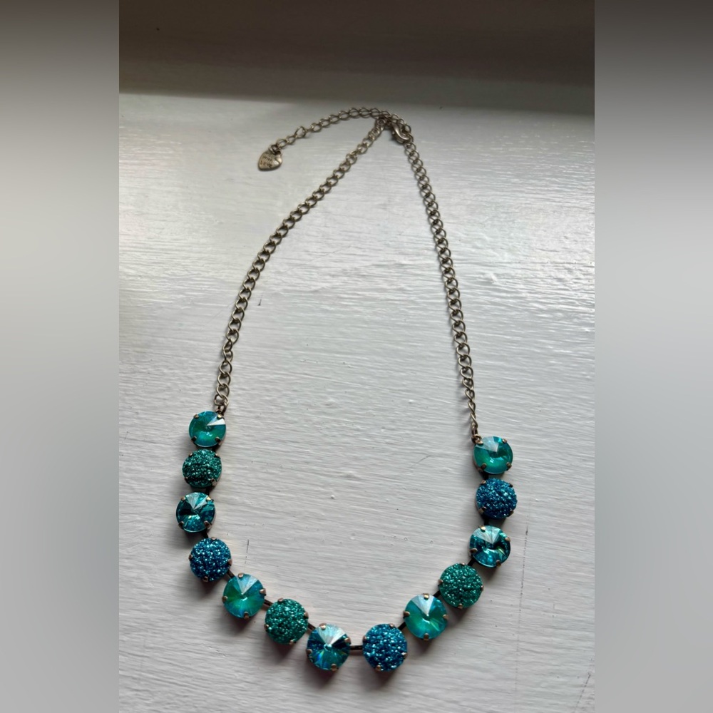 Blue Turquoise Crystal Necklace - Picture 3 of 4